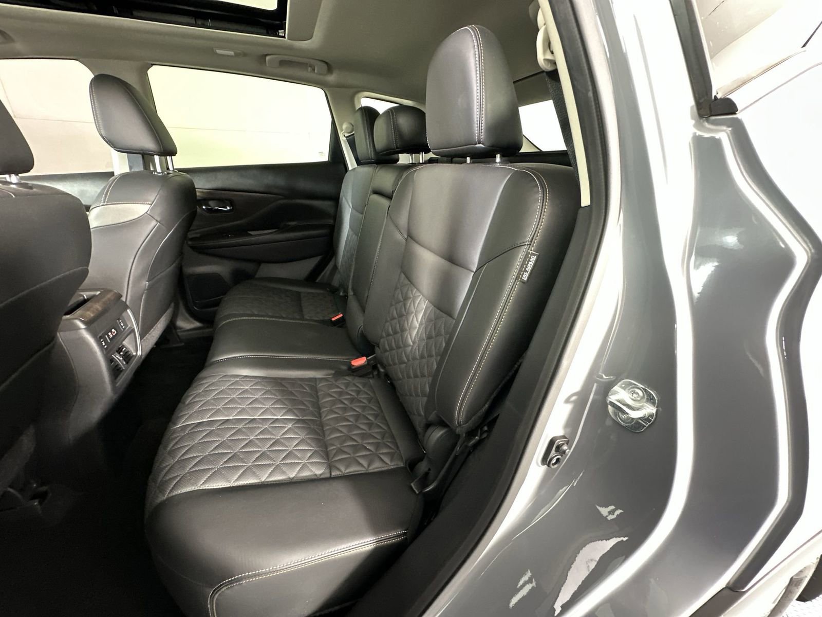 Used 2024 Nissan Murano Platinum w/ Cargo Package image 23