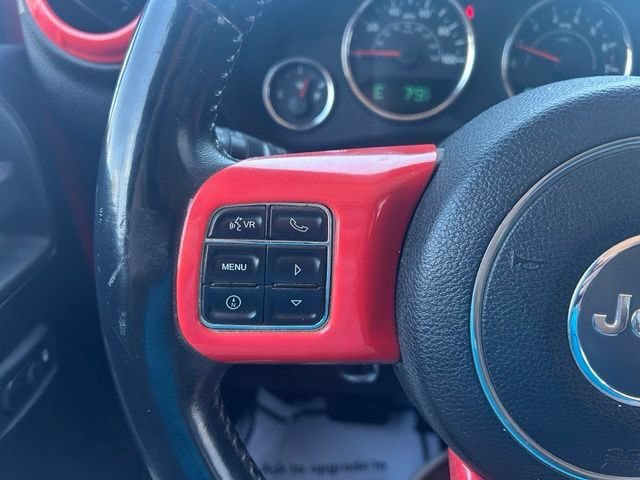 Used 2014 Jeep Wrangler Unlimited Sahara w/ Mopar Chrome Edition Group AWD/4WD image 20