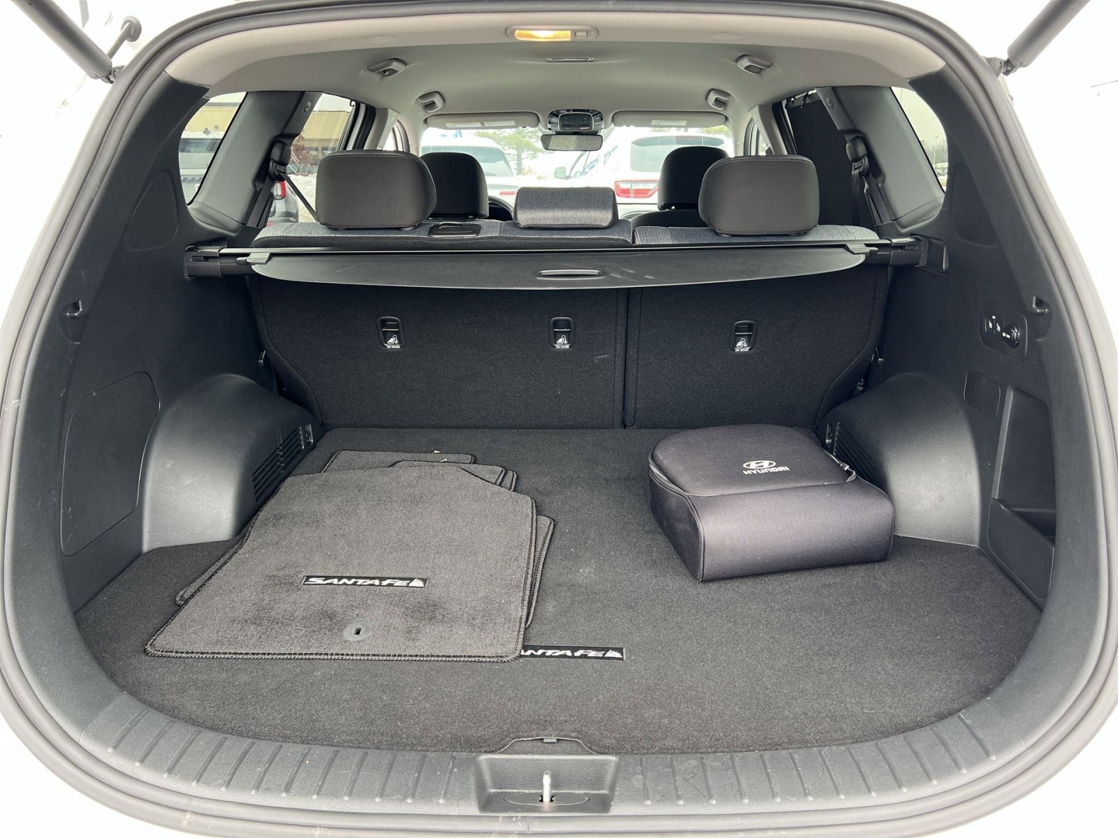 Used 2022 Hyundai Santa Fe SEL Convenience image 24