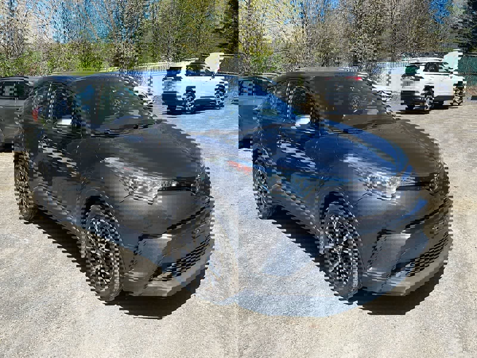 Used 2018 Toyota C-HR XLE FWD image 12