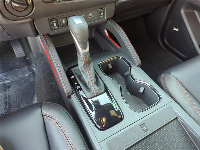 New 2025 Nissan Frontier PRO-4X w/ Pro Premium Package image 12