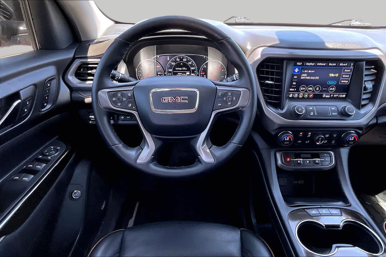 Used 2023 GMC Acadia AT4 w/ Technology Package AWD/4WD image 6