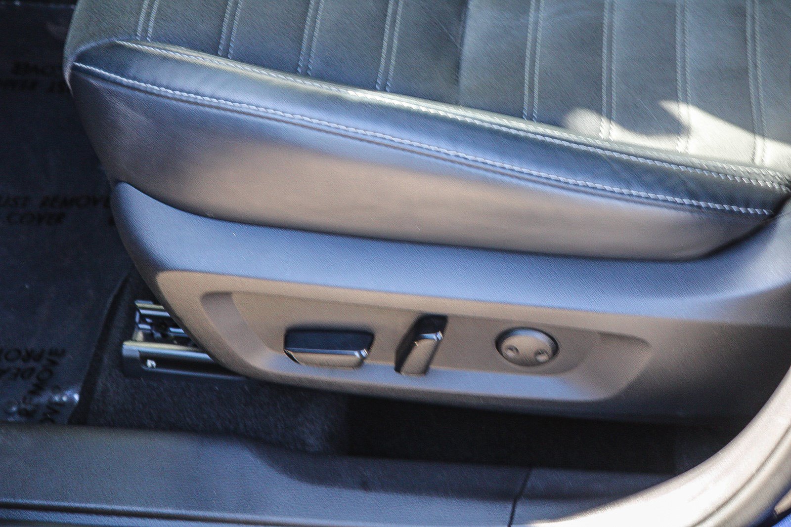 Used 2023 Mitsubishi Outlander SE AWD/4WD image 23
