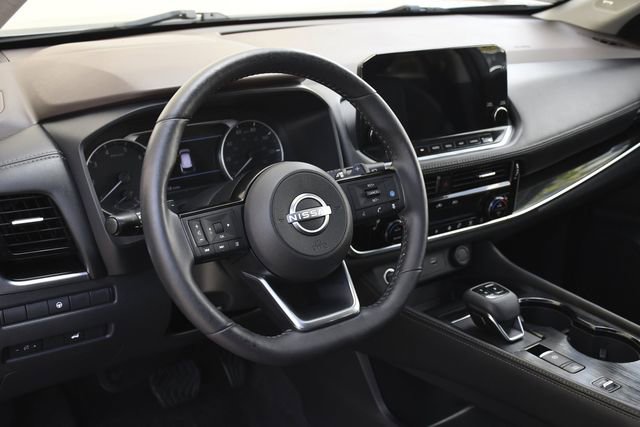 Used 2023 Nissan Rogue SL w/ SL Premium Package FWD image 22