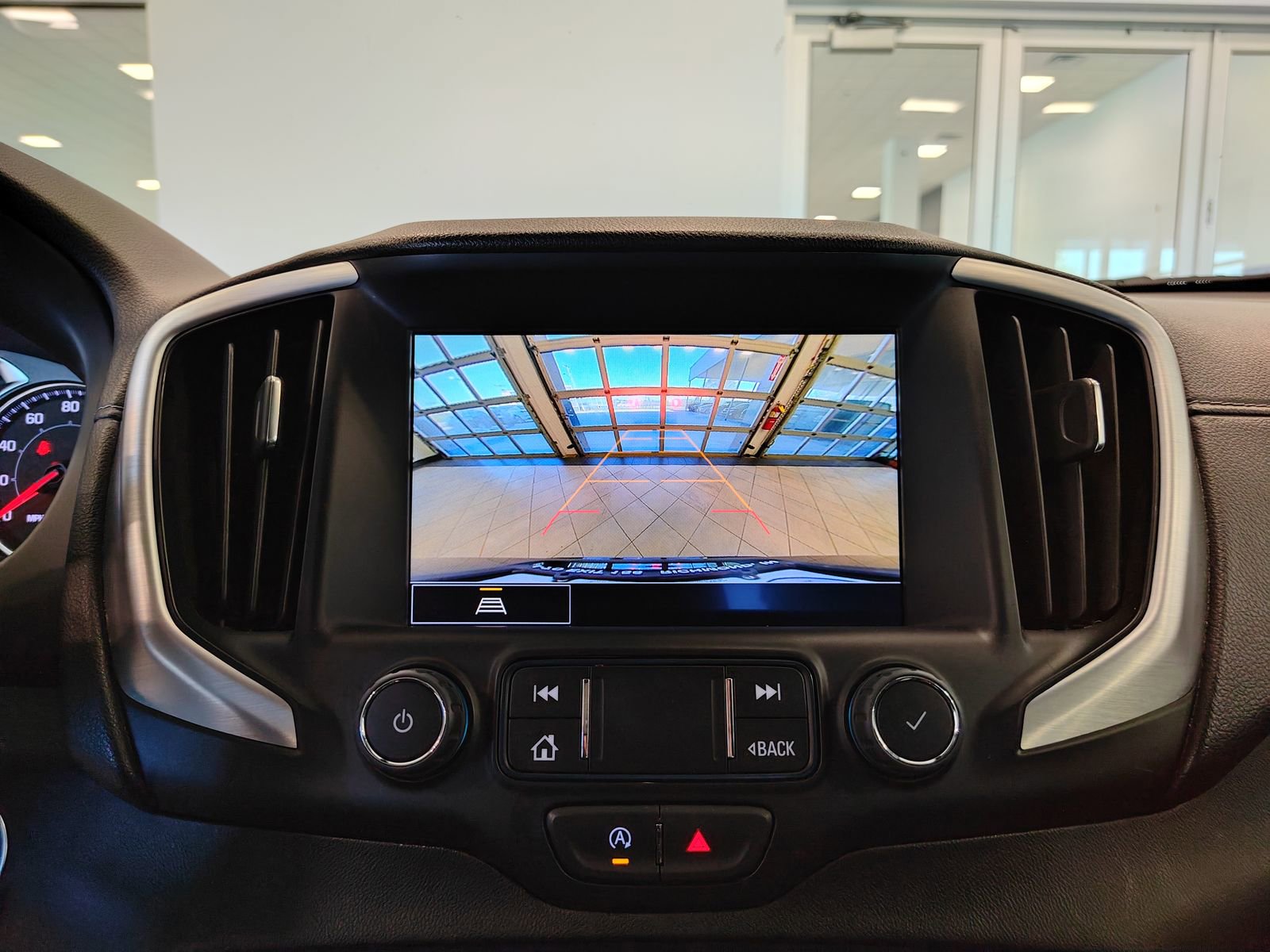 Used 2023 GMC Terrain SLT image 24