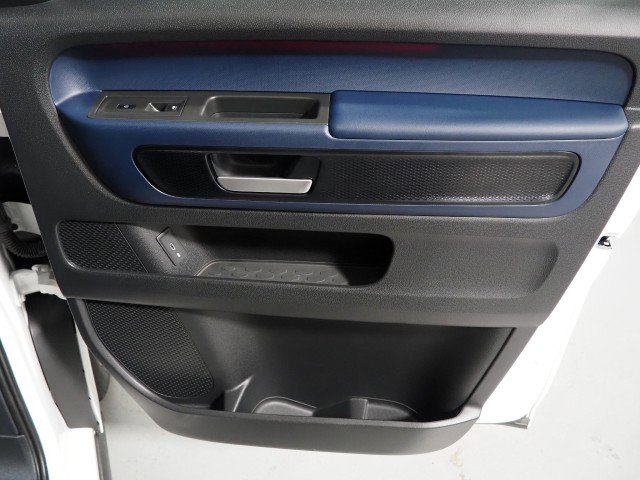 Used 2025 Volkswagen ID. Buzz Pro S image 60