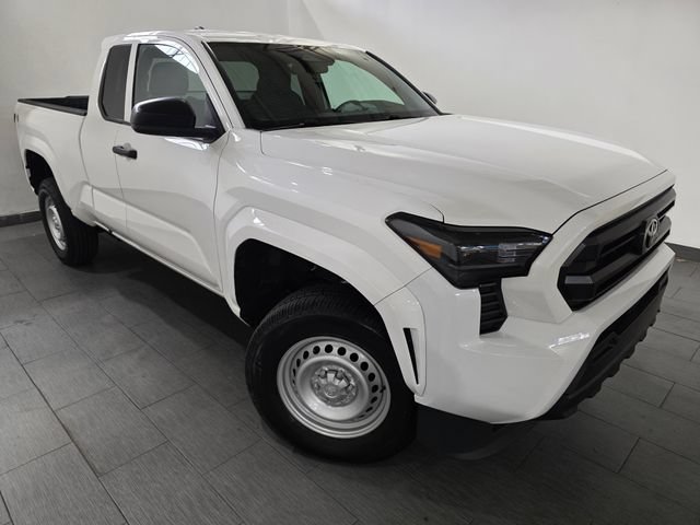 Used 2025 Toyota Tacoma SR RWD image 7