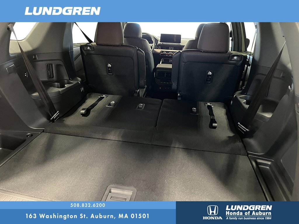 New 2026 Honda Pilot TrailSport image 5