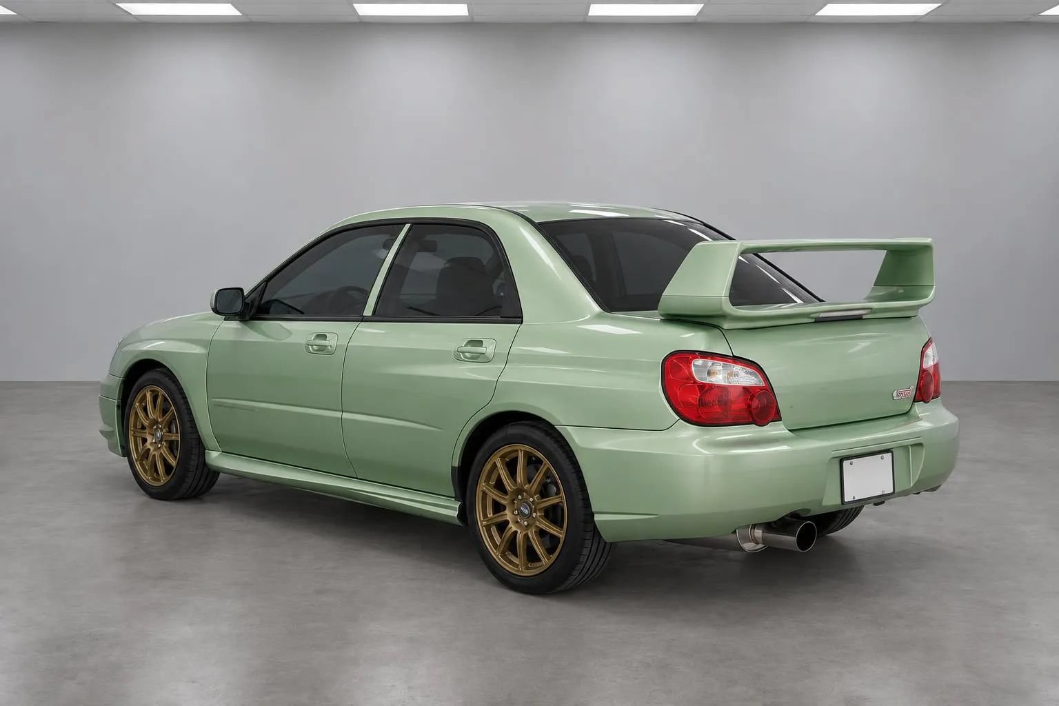 Used 2004 Subaru Impreza WRX STI AWD/4WD image 4