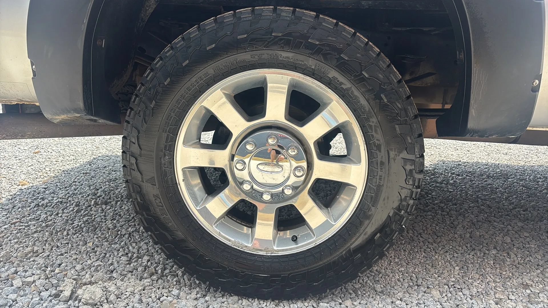 Used 2012 Ford F250 XLT w/ Advanced Security Group AWD/4WD image 7