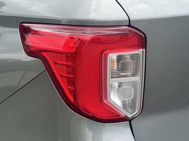 Used 2020 Ford Explorer Limited RWD image 10