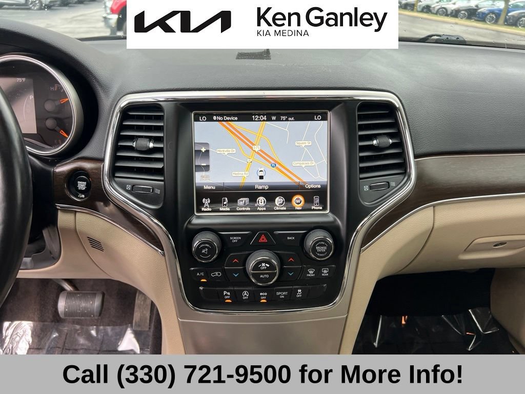 Used 2017 Jeep Grand Cherokee Limited AWD/4WD image 34