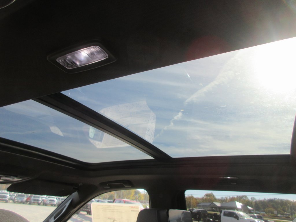 New 2026 GMC Yukon Elevation w/ Elevation Premium Package image 16