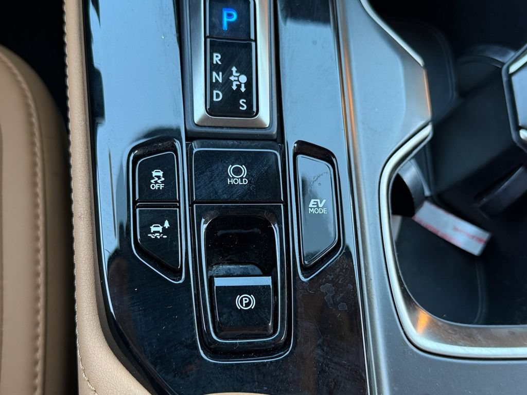 Used 2024 Lexus NX 350h AWD image 29