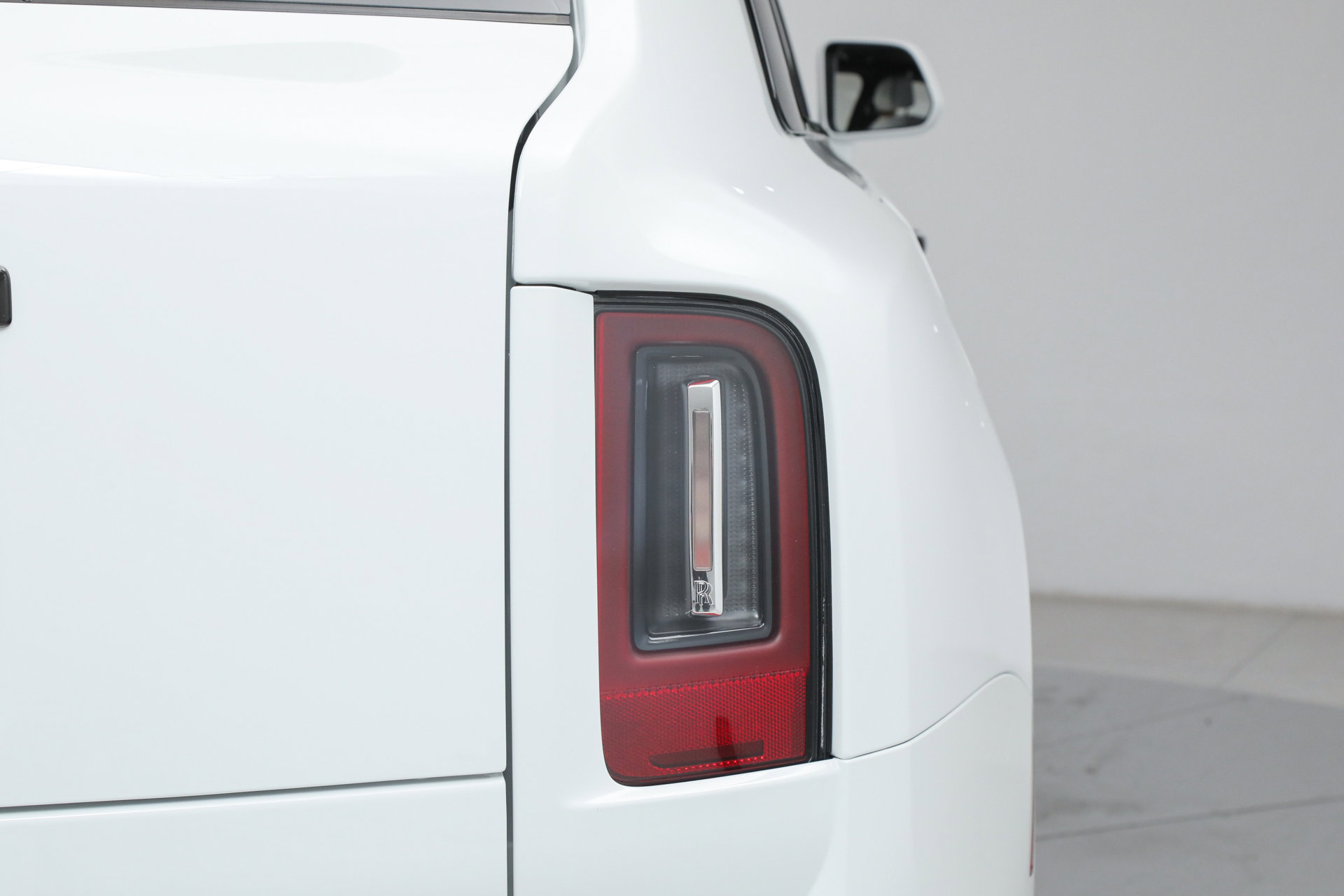 Used 2026 Rolls-Royce Cullinan Black Badge image 13
