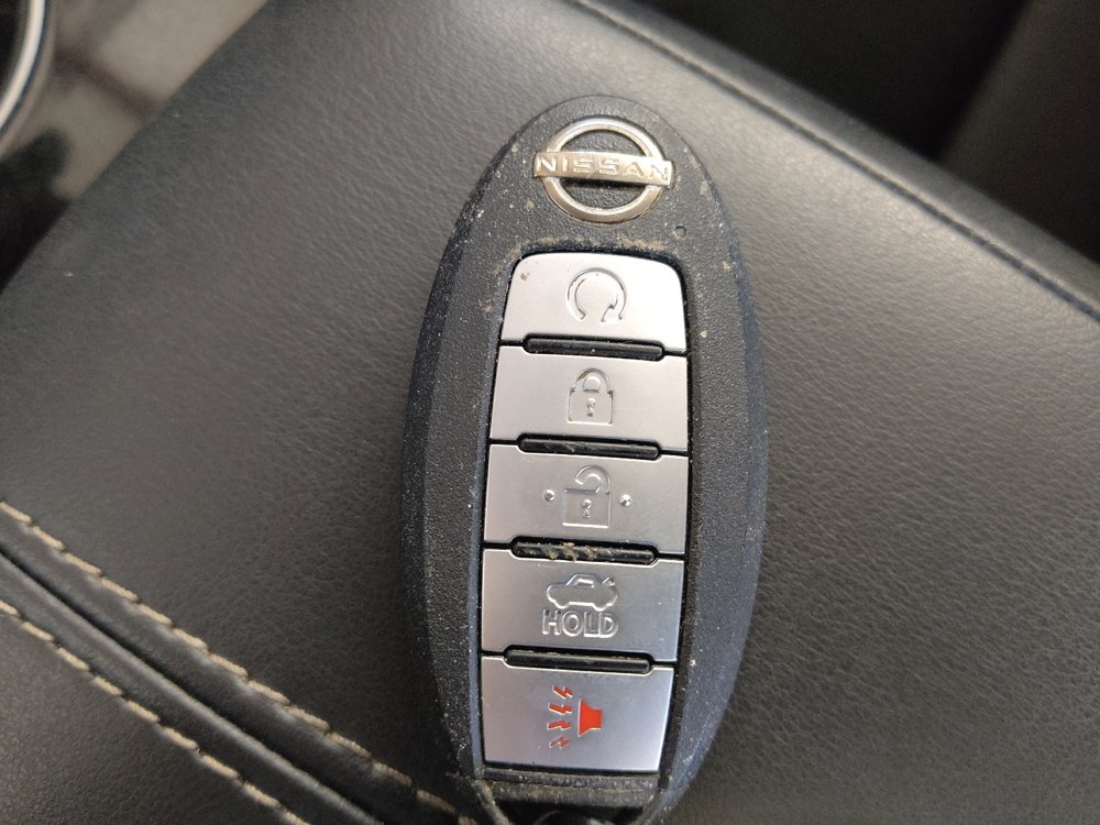 Used 2024 Nissan Altima 2.5 SV FWD image 32