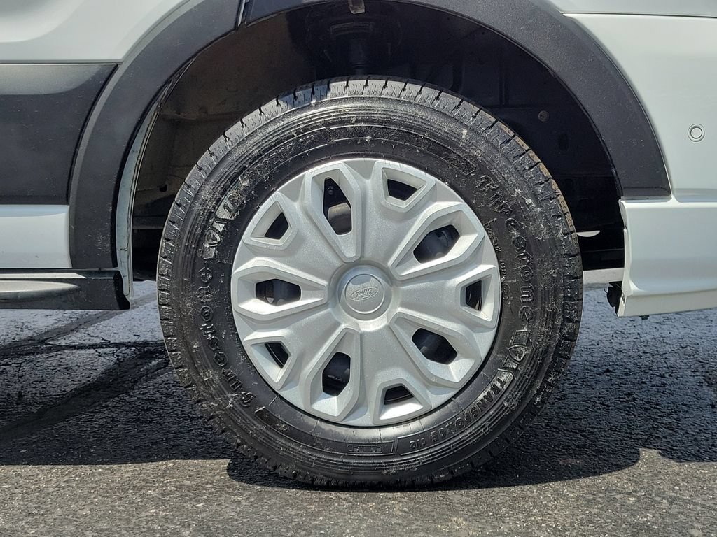 Certified 2023 Ford Transit 350 XLT RWD image 9