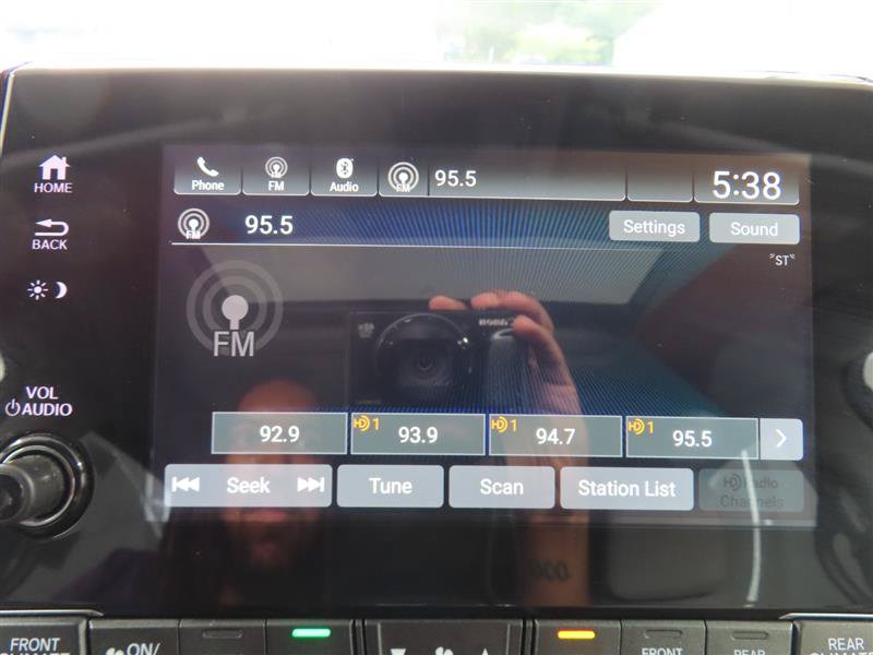 Used 2024 Honda Odyssey EX-L image 25