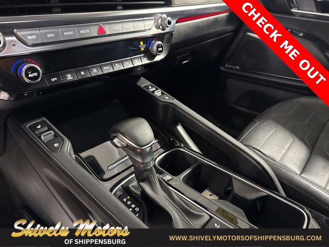 Used 2022 Kia Telluride SX w/ SX Prestige Package image 19