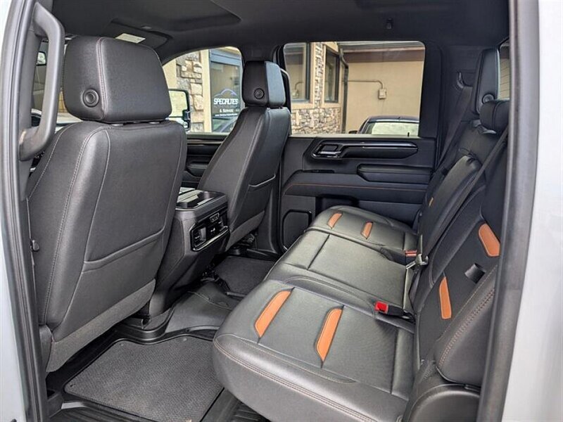 Used 2024 GMC Sierra 3500 AT4 AWD/4WD image 26