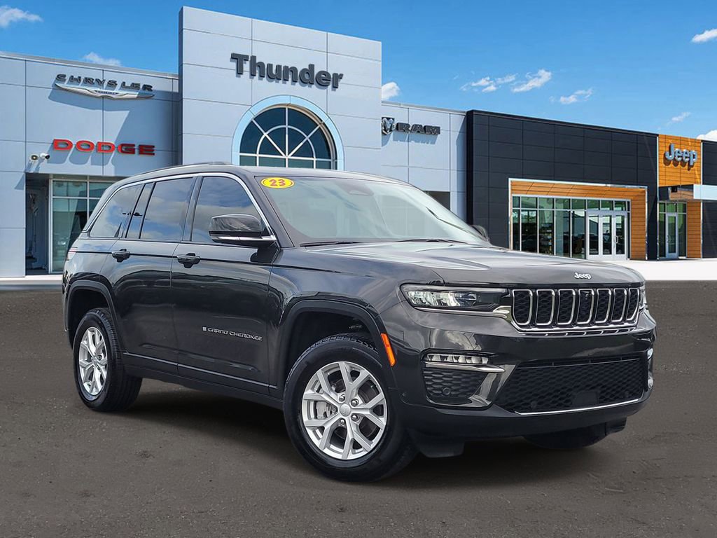 Used 2023 Jeep Grand Cherokee Limited w/ Luxury Tech Group II
