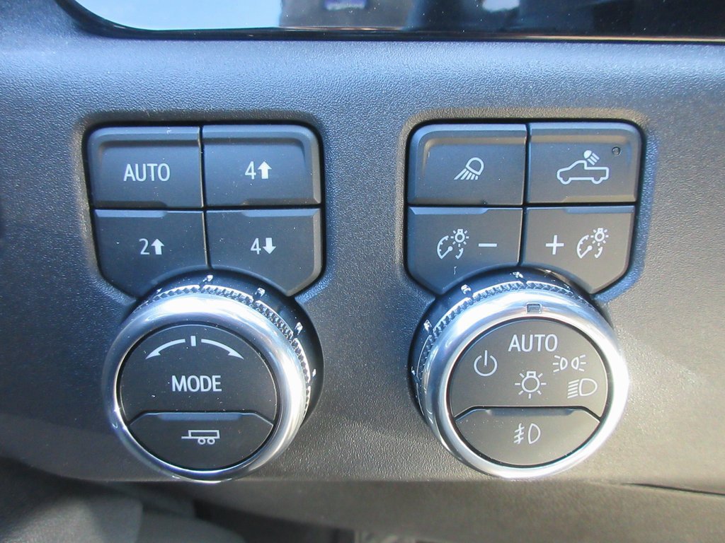 New 2026 GMC Sierra 1500 SLT w/ SLT Premium Plus Package image 18