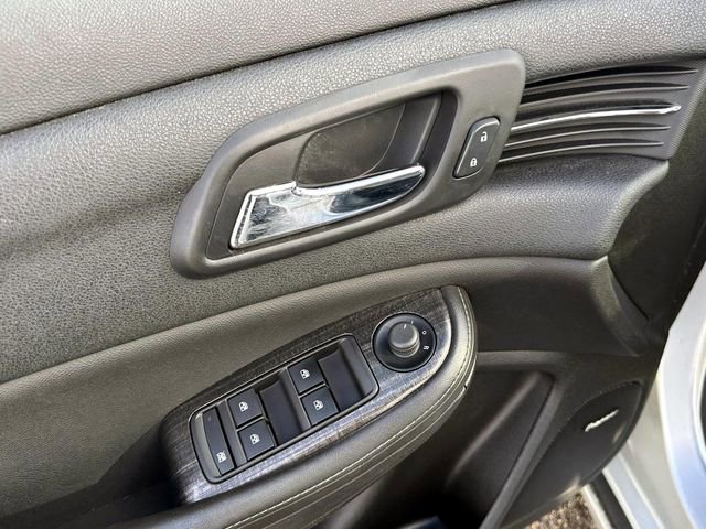 Used 2015 Chevrolet Malibu LT w/ Leather Package image 15