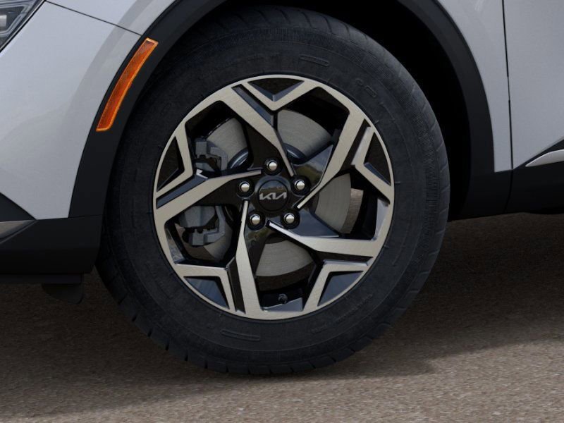 New 2025 Kia Sportage LX image 9