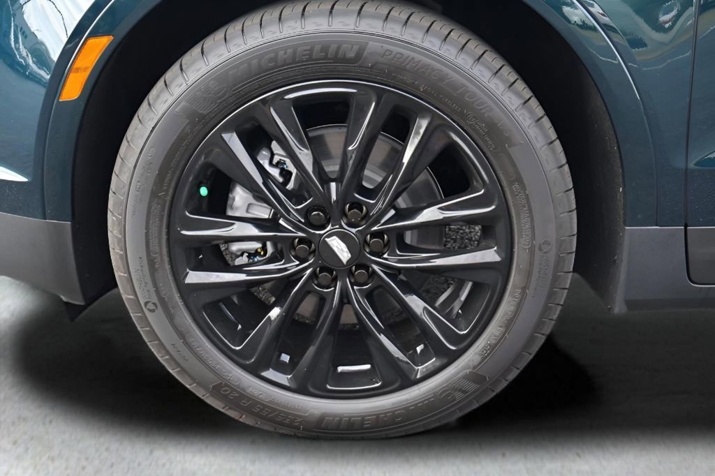 New 2026 Cadillac XT5 Luxury w/ LPO, ONYX Package FWD image 9