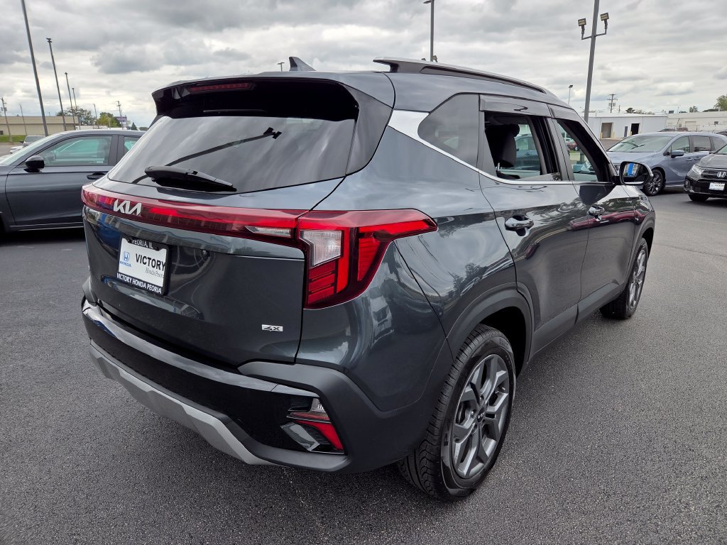 Used 2024 Kia Seltos S AWD/4WD image 7