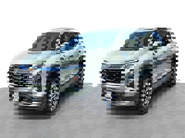 Used 2025 Chevrolet Equinox LT