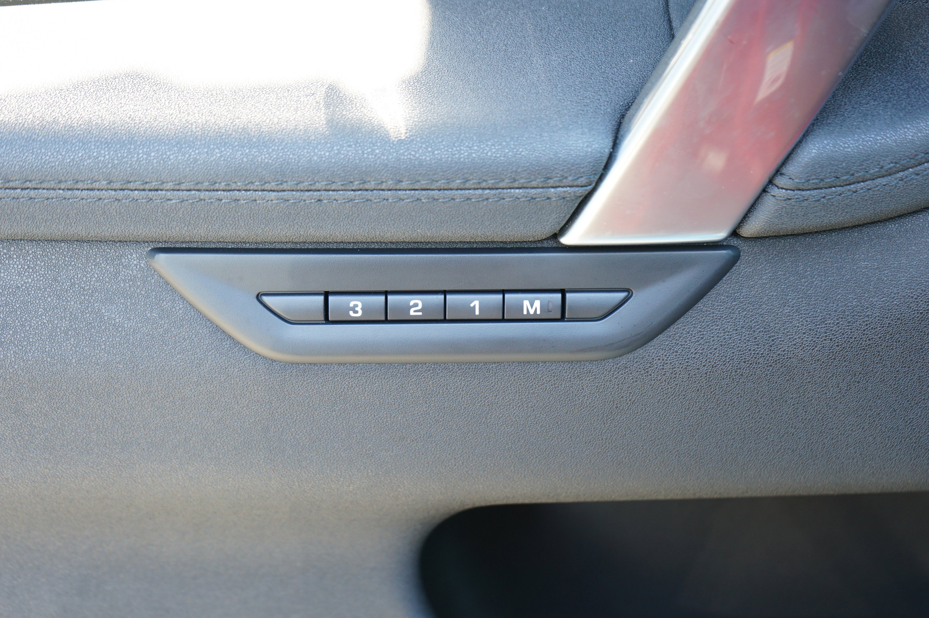 Used 2024 Land Rover Discovery Sport S AWD/4WD image 18