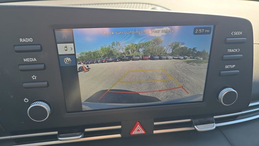 New 2026 Hyundai Elantra SE FWD image 19