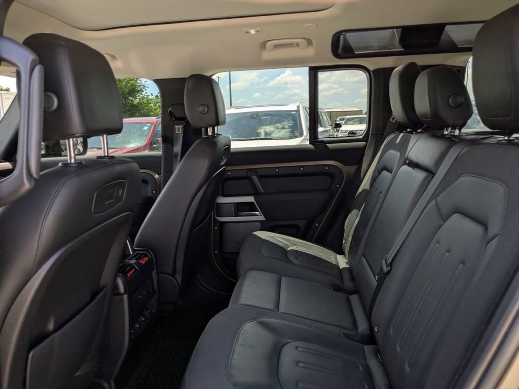 Used 2021 Land Rover Defender 110 S image 13