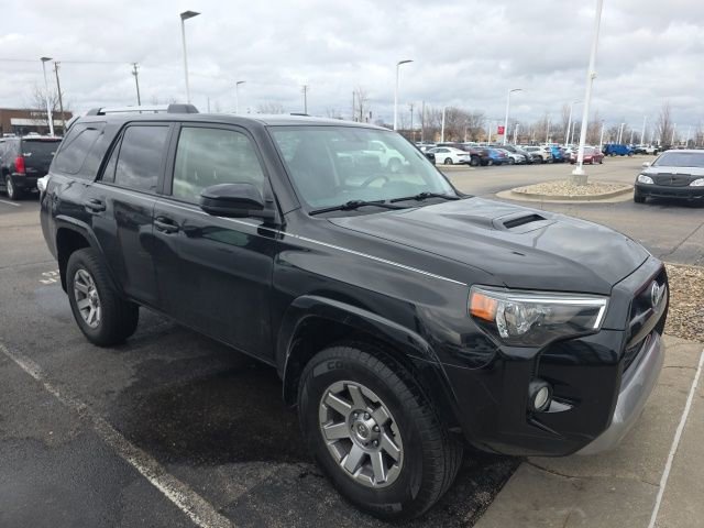 Used 2014 Toyota 4Runner Trail image 2