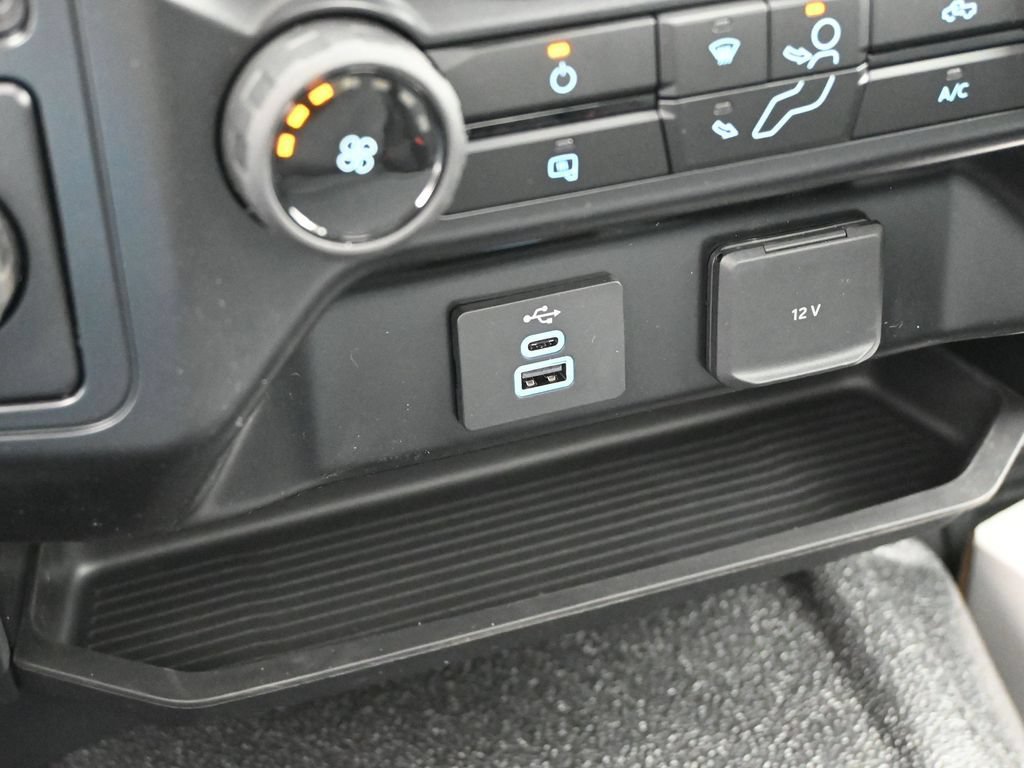 New 2026 Ford F550 2WD Regular Cab Super Duty image 20