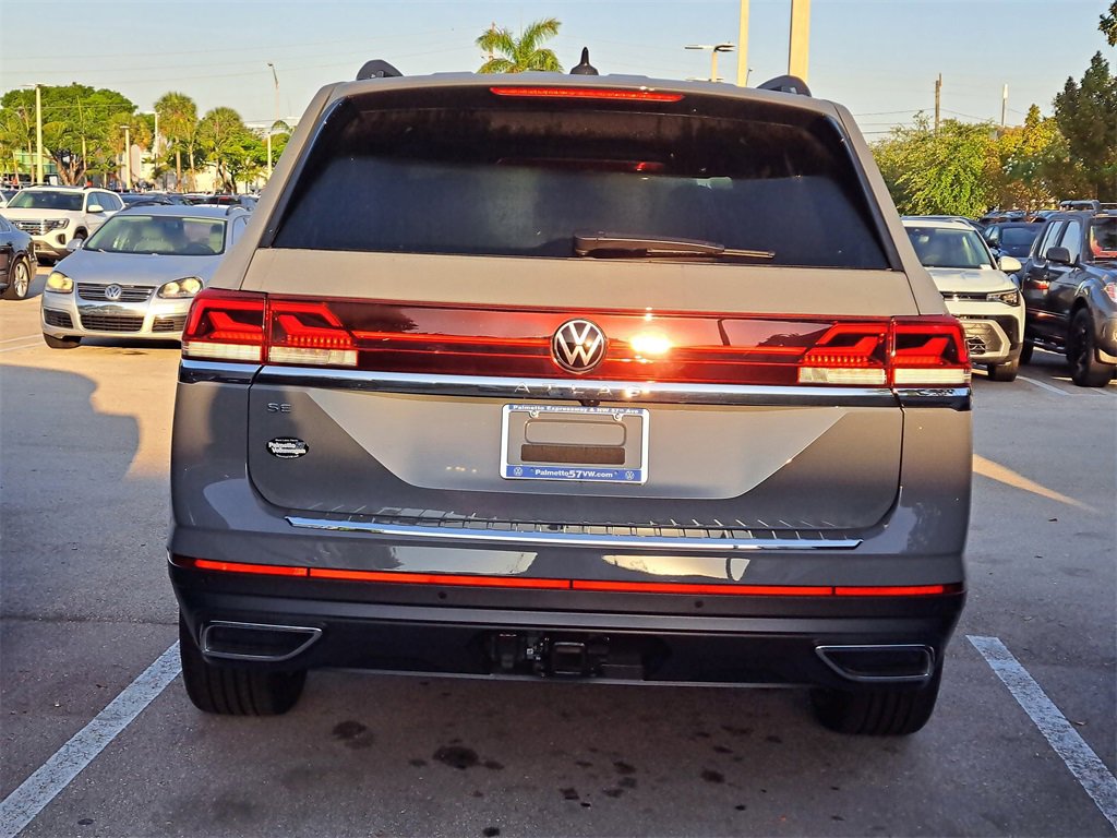 New 2026 Volkswagen Atlas SE image 4
