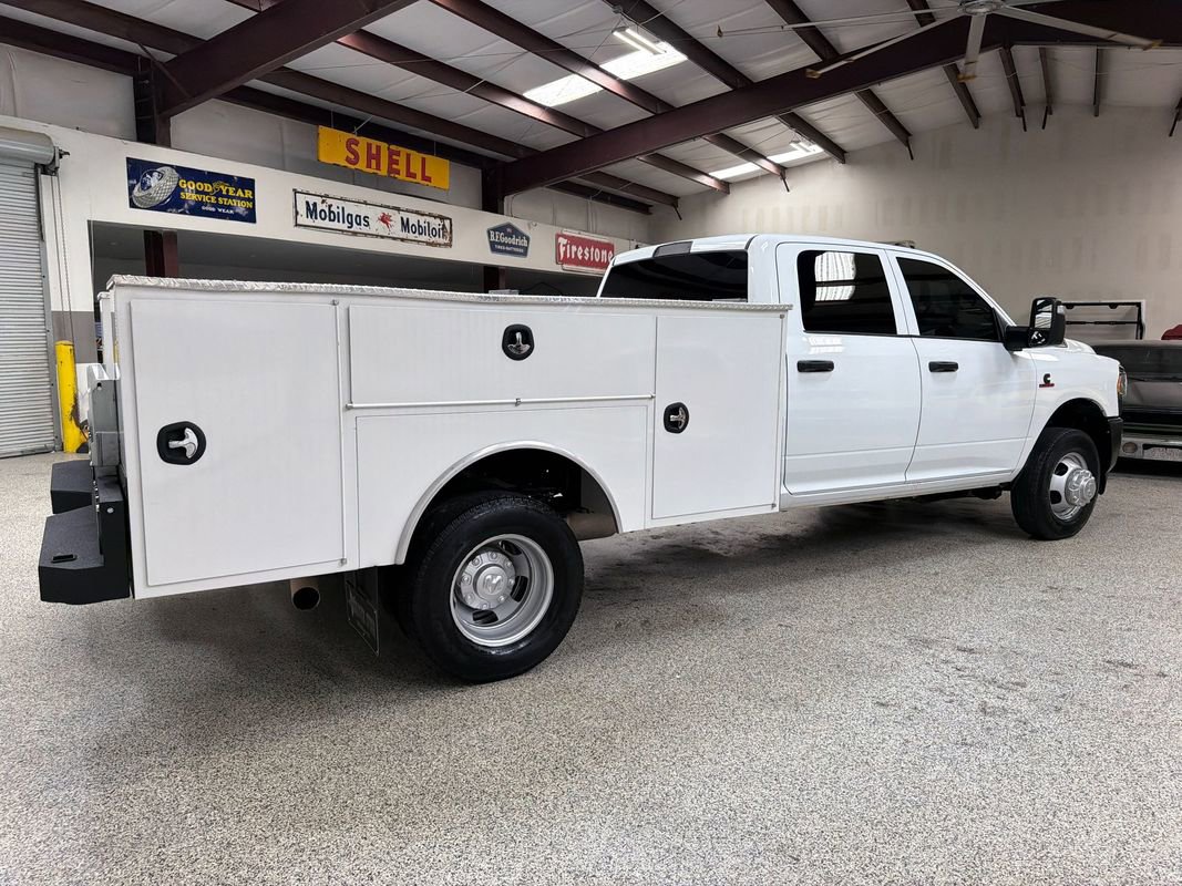 Used 2024 RAM 3500 Tradesman AWD/4WD image 8