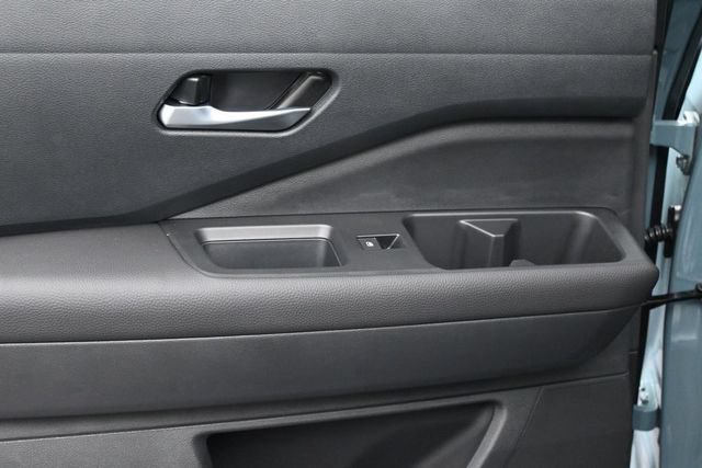 New 2026 Nissan Pathfinder SL w/ Cargo Package FWD image 28
