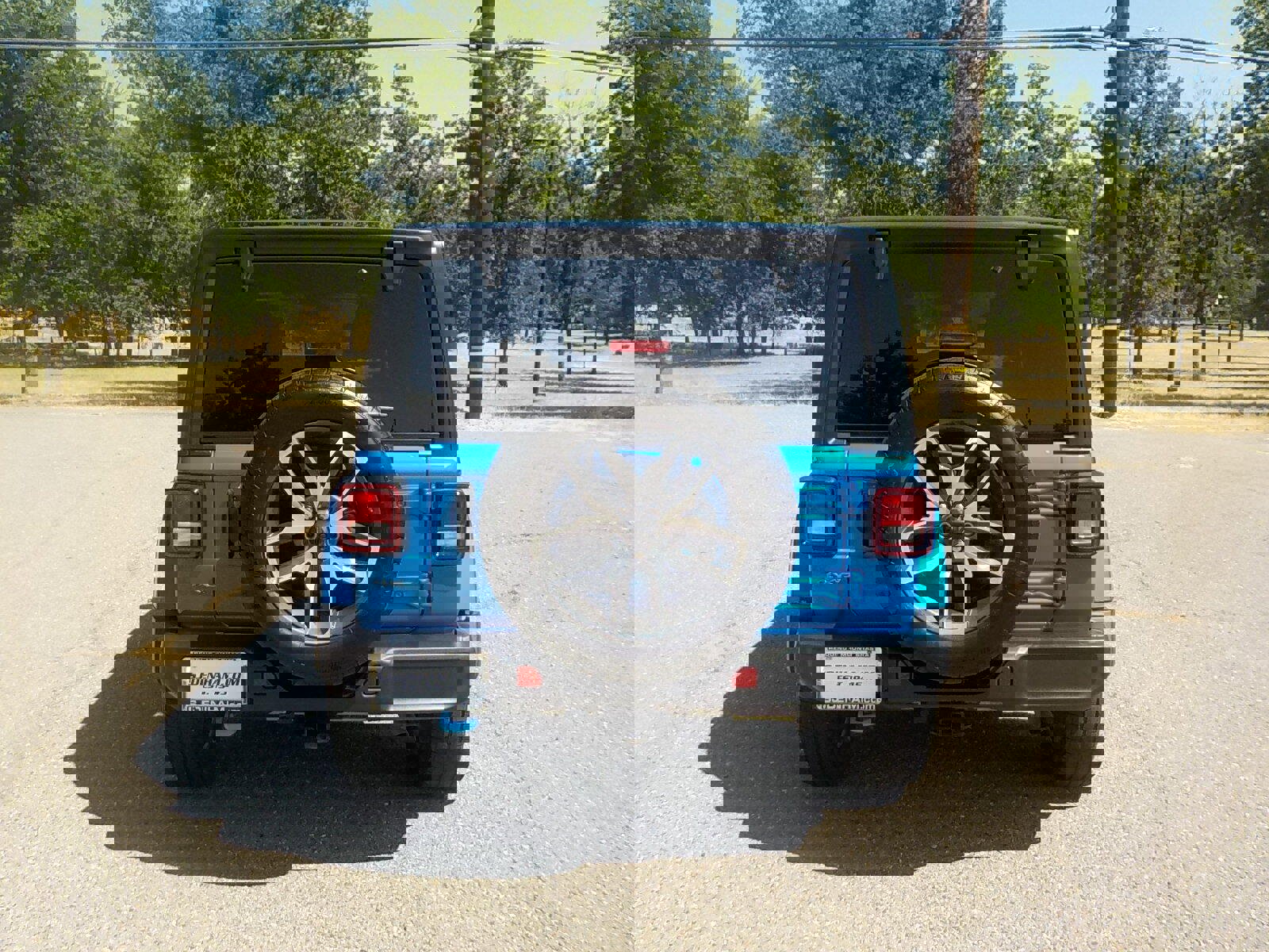 Used 2024 Jeep Wrangler Unlimited w/ Convenience Group image 6