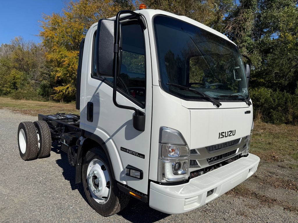 New 2026 Isuzu NPR HD image 1