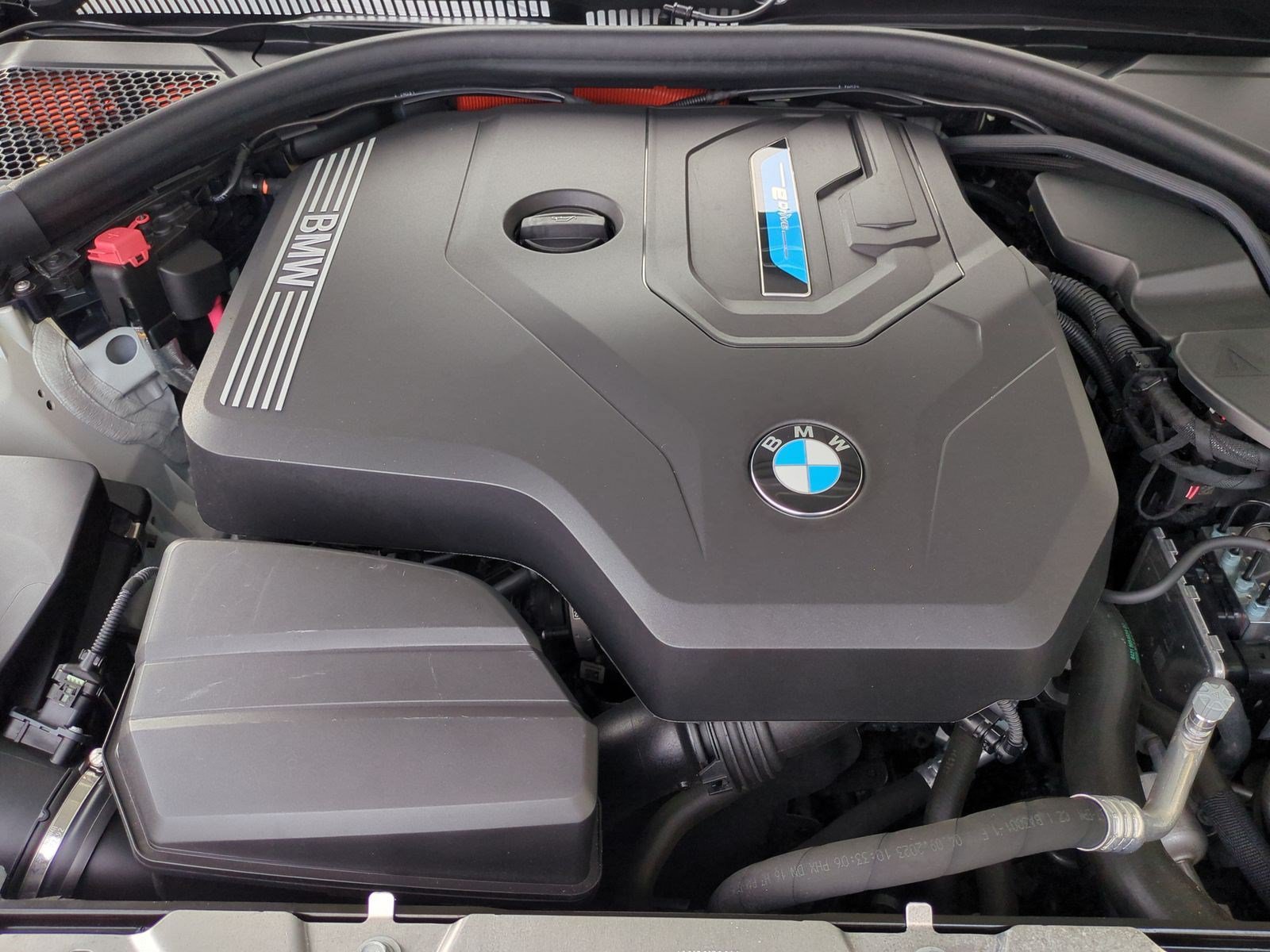 Used 2024 BMW 330e w/ Convenience Package RWD image 35