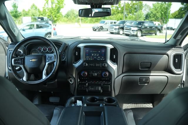 Used 2021 Chevrolet Silverado 2500 LTZ w/ Z71 Off-Road Package AWD/4WD image 24