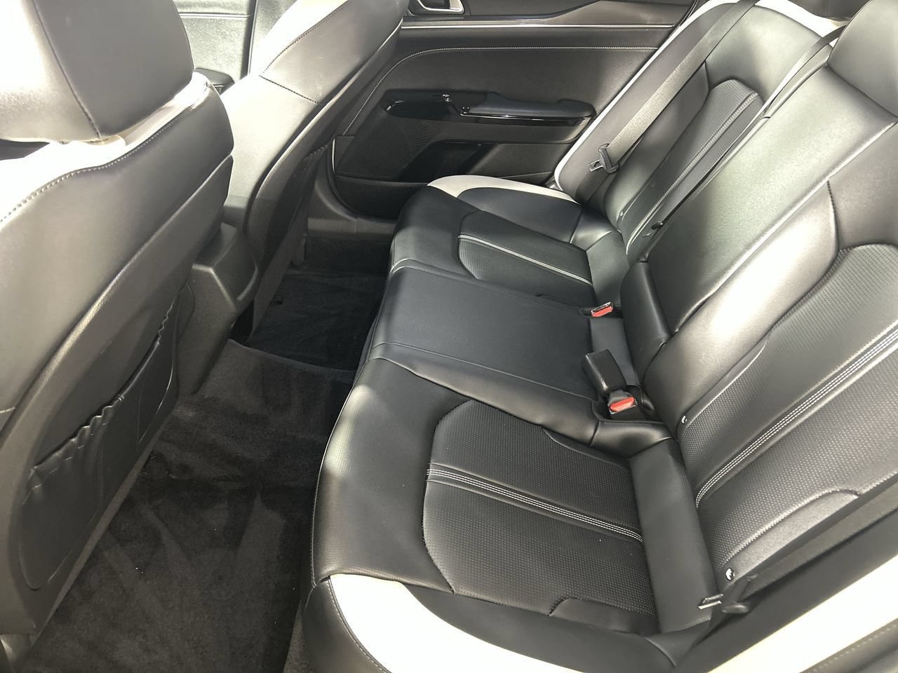 Used 2025 Kia K5 GT-Line w/ GT-Line Premium Package FWD image 25