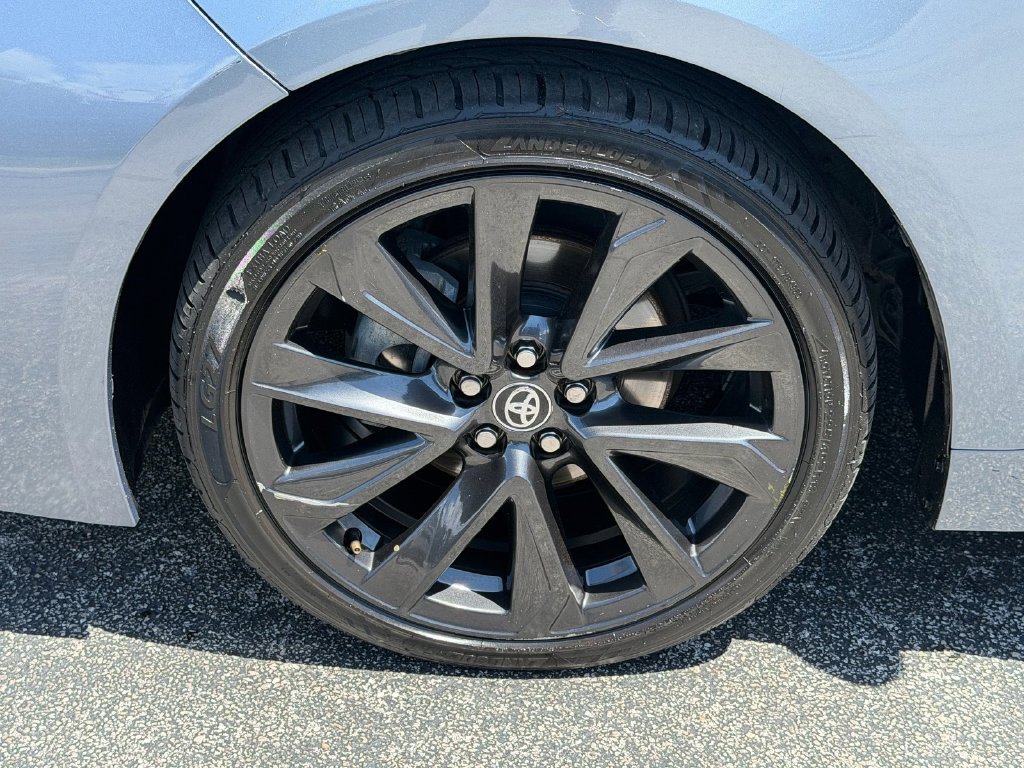 Used 2023 Toyota Corolla SE w/ SE Premium Package FWD image 19
