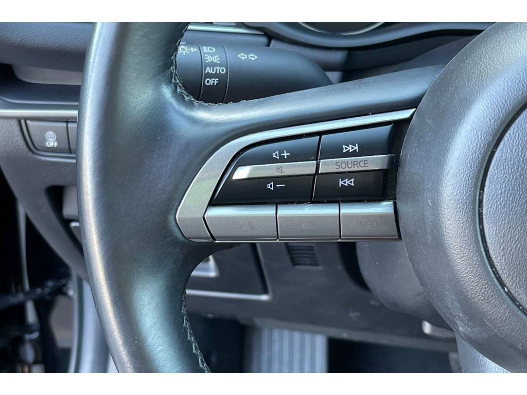 Certified 2022 MAZDA MAZDA3 s image 35