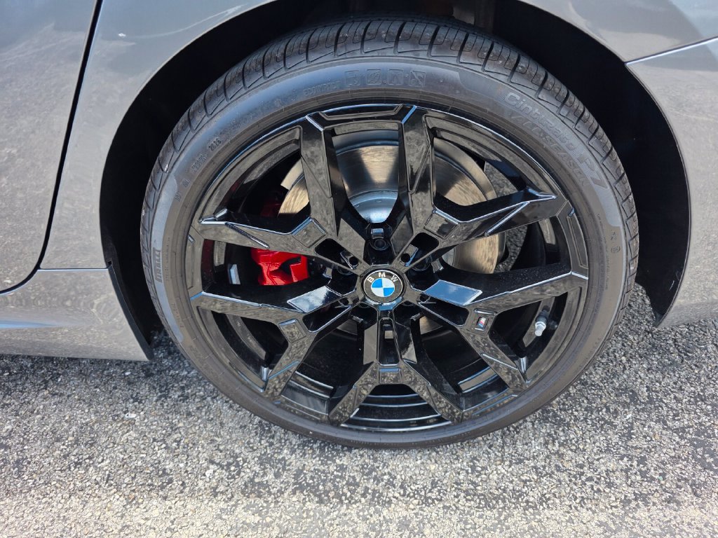 New 2026 BMW 330i Sedan w/ M Sport Package RWD image 6