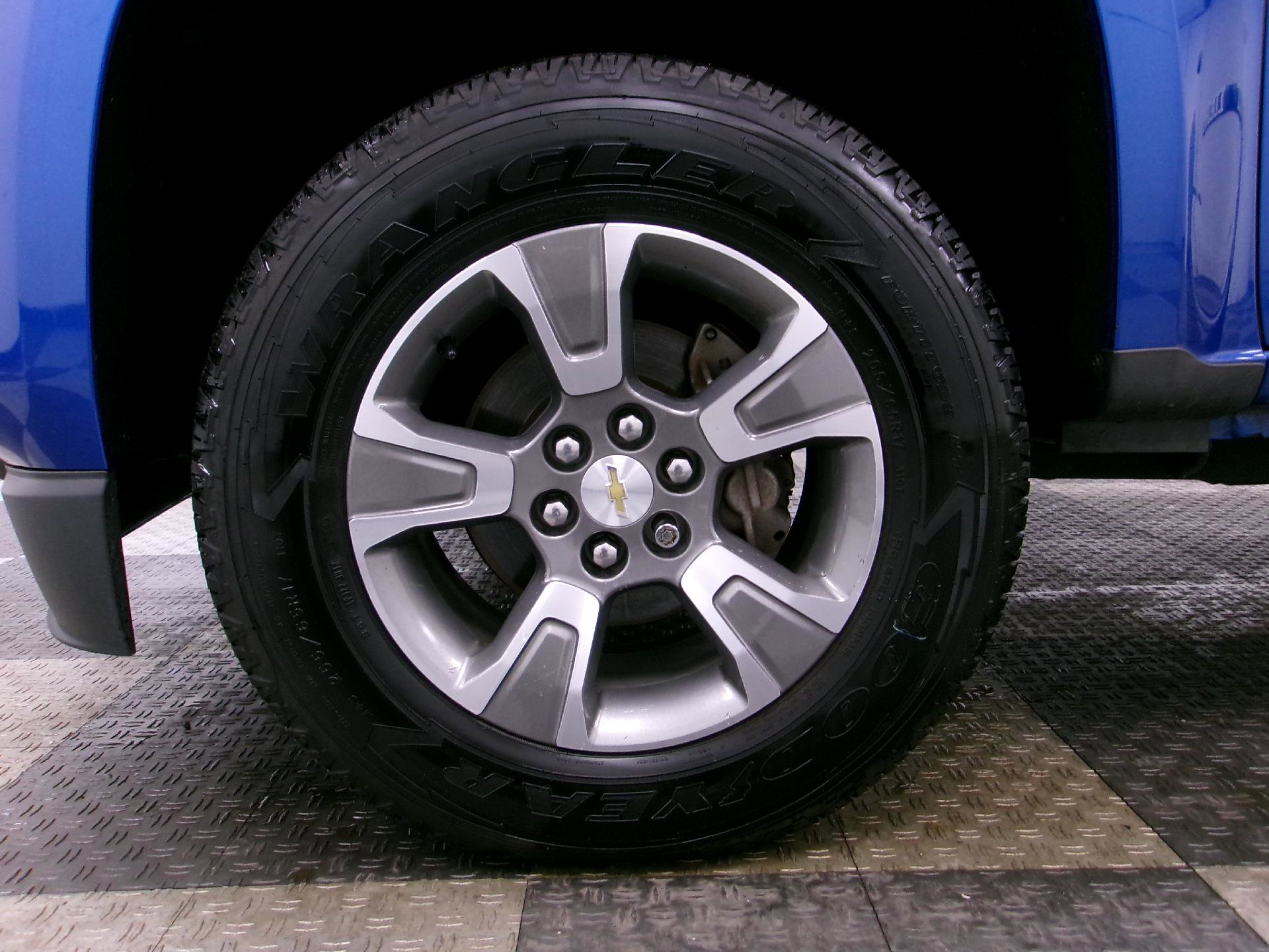 Used 2019 Chevrolet Colorado Z71 image 16