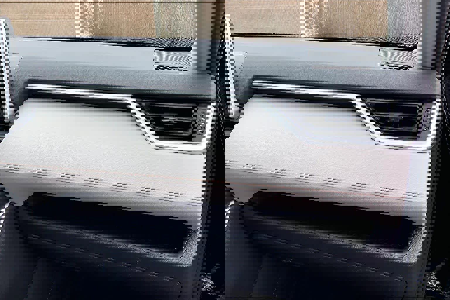 Used 2023 Toyota RAV4 XLE w/ Convenience Package image 18