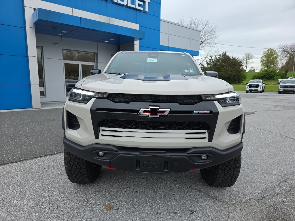 New 2026 Chevrolet Colorado ZR2 w/ ZR2 Bison Edition AWD/4WD image 2